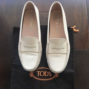 Tod’s Gommino Leather Driving Shoes